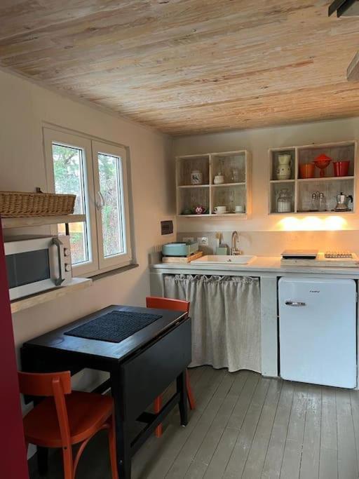 Eco-Chic Retreat: Countryside Oasis Near Florence Pozzolatico 外观 照片